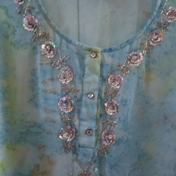 Tunic - Picture 3 of 8